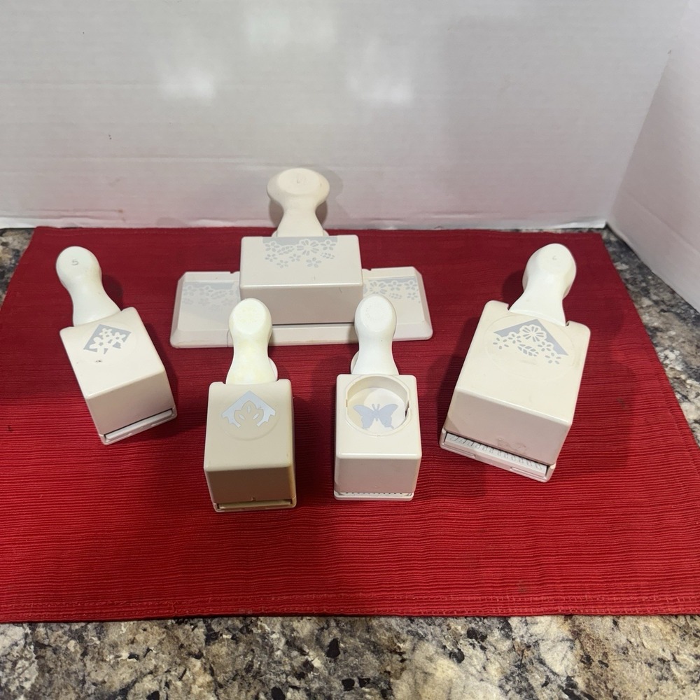 Martha Stewart Lot of 5 Crafting‎ Border Paper Punches